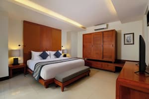 thumbnail: Room