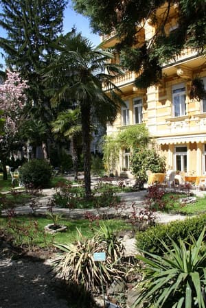 thumbnail: Garden