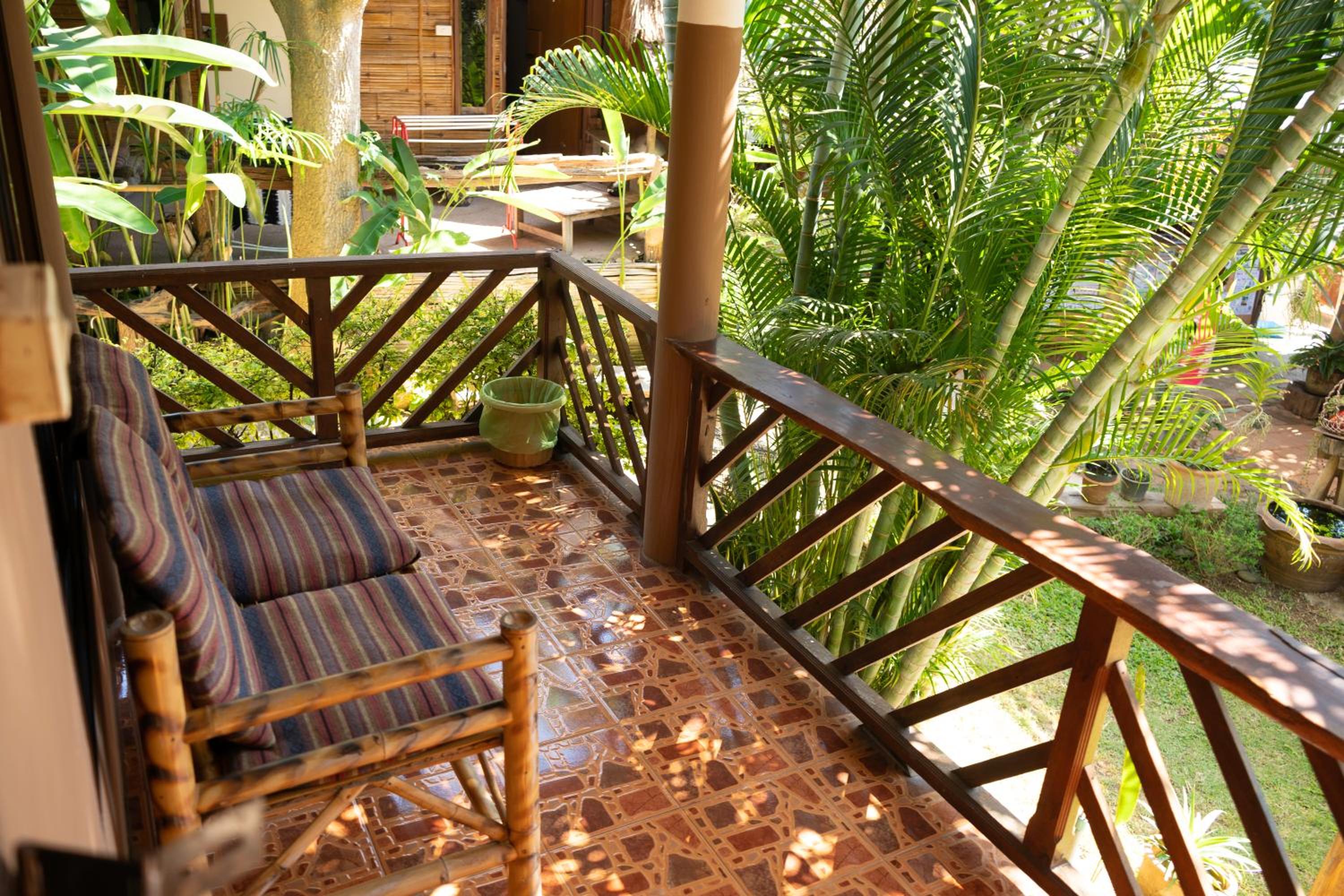 Swimming pool-spa