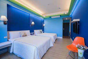 thumbnail: Room