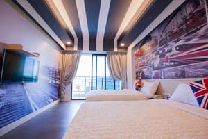 thumbnail: Room