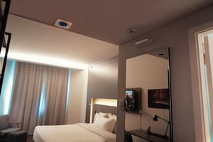 thumbnail: Room