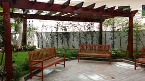 thumbnail: Breakfast area