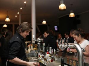 thumbnail: Bar