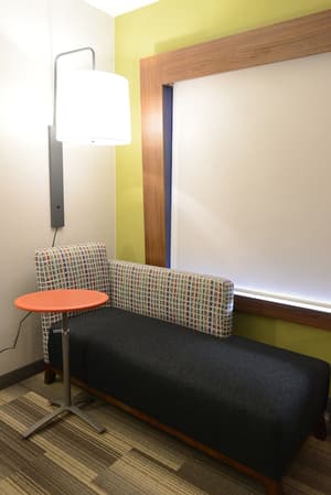 thumbnail: Room amenity
