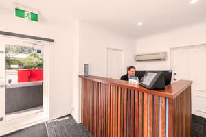 thumbnail: Reception