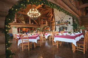 thumbnail: Restaurant