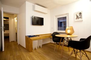 thumbnail: Living area