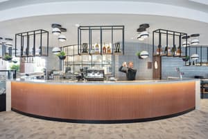 thumbnail: Bar (on property)