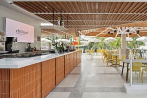 thumbnail: Snack bar