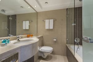 thumbnail: Bathroom