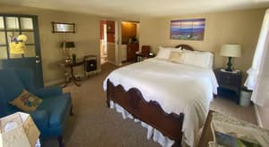 thumbnail: Interior