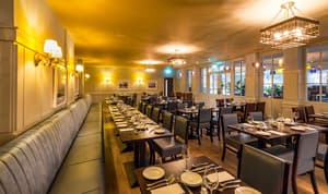 thumbnail: Restaurant