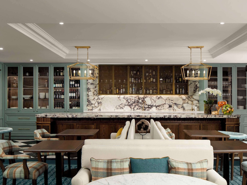 Executive lounge
