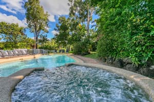 thumbnail: Outdoor pool