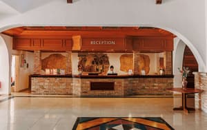 thumbnail: Interior