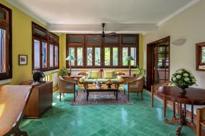 thumbnail: Living area