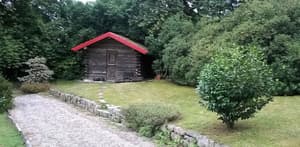 thumbnail: Property grounds