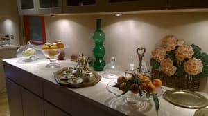 thumbnail: Breakfast area