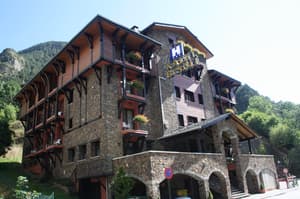 thumbnail: General view