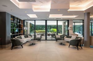 thumbnail: Reception