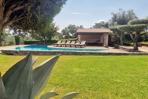thumbnail: Garden view