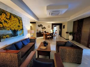 thumbnail: Spa reception