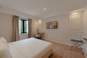 thumbnail: Room