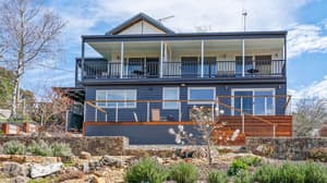 thumbnail: Exterior