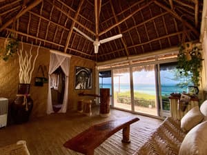 thumbnail: Living area