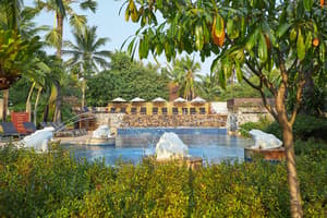 thumbnail: Outdoor pool