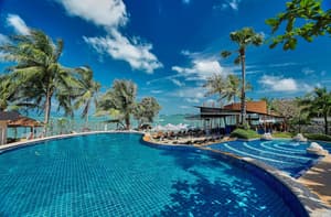 thumbnail: Outdoor pool