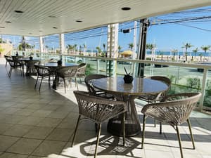 thumbnail: Restaurant