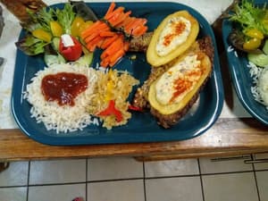 thumbnail: Dining