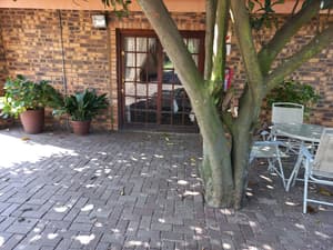 thumbnail: Terrace/patio