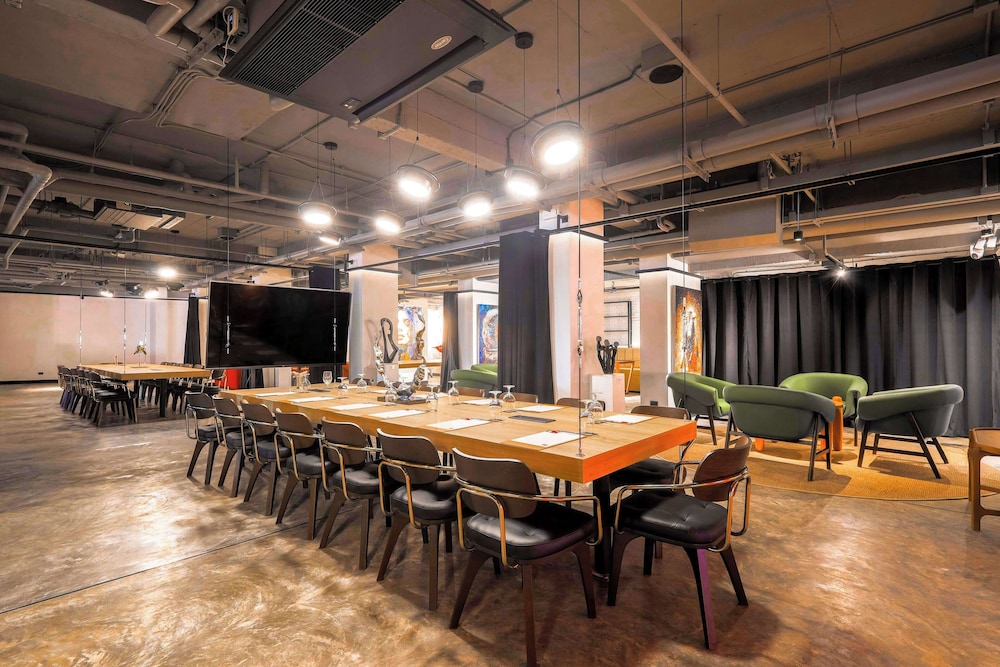 Business center