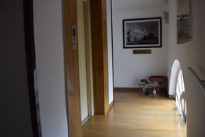thumbnail: Hallway