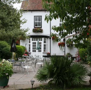 thumbnail: Exterior