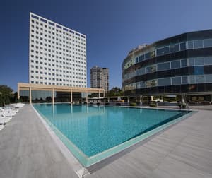 thumbnail: Exterior