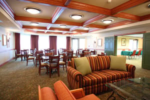 thumbnail: Dining