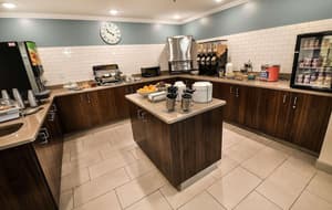 thumbnail: Breakfast area