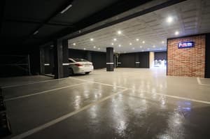 thumbnail: Parking