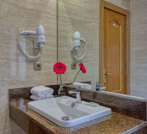 thumbnail: Bathroom