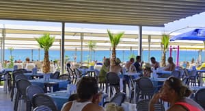 thumbnail: Outdoor dining