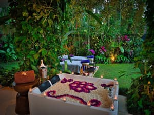 thumbnail: Private spa tub