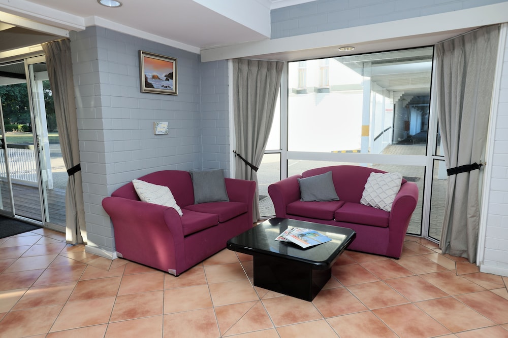 Reception hall