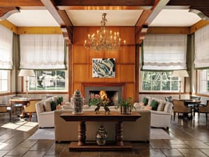 thumbnail: Interior detail