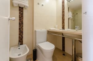 thumbnail: Bathroom