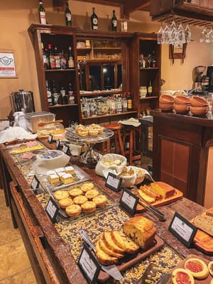 thumbnail: Breakfast buffet
