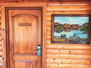 thumbnail: Interior